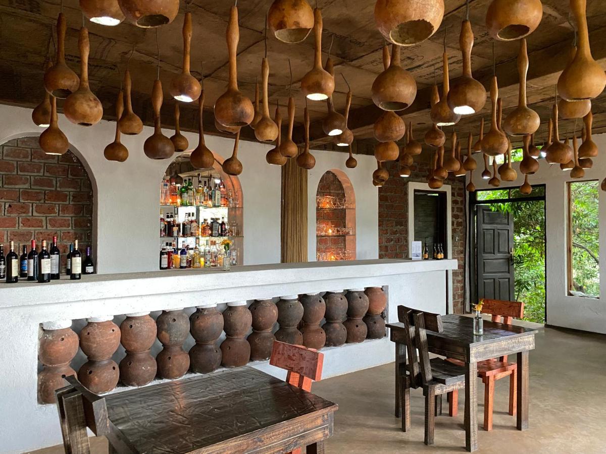 Mabamba Lodge Wakiso Esterno foto